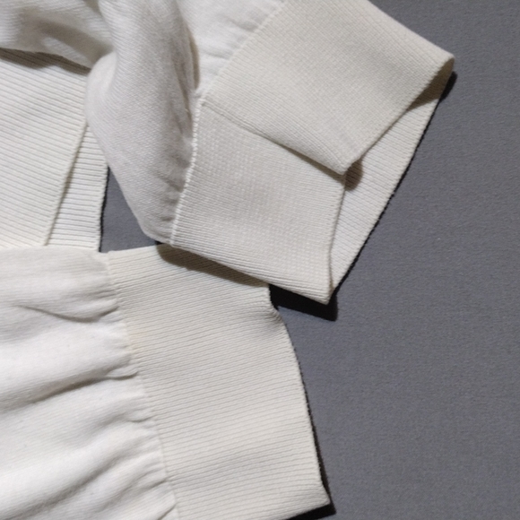 Ralph Lauren Purple Label cream 3 button long sleeve pullover - Picture 7 of 9